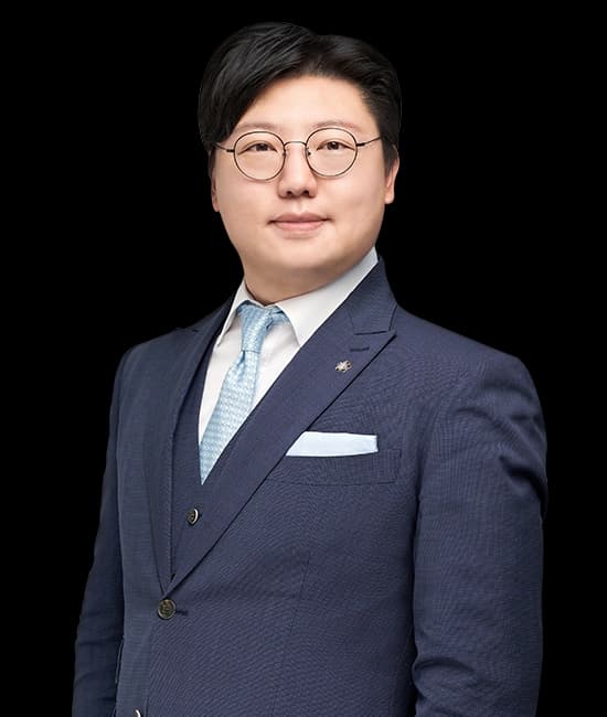 박용흘변호사님